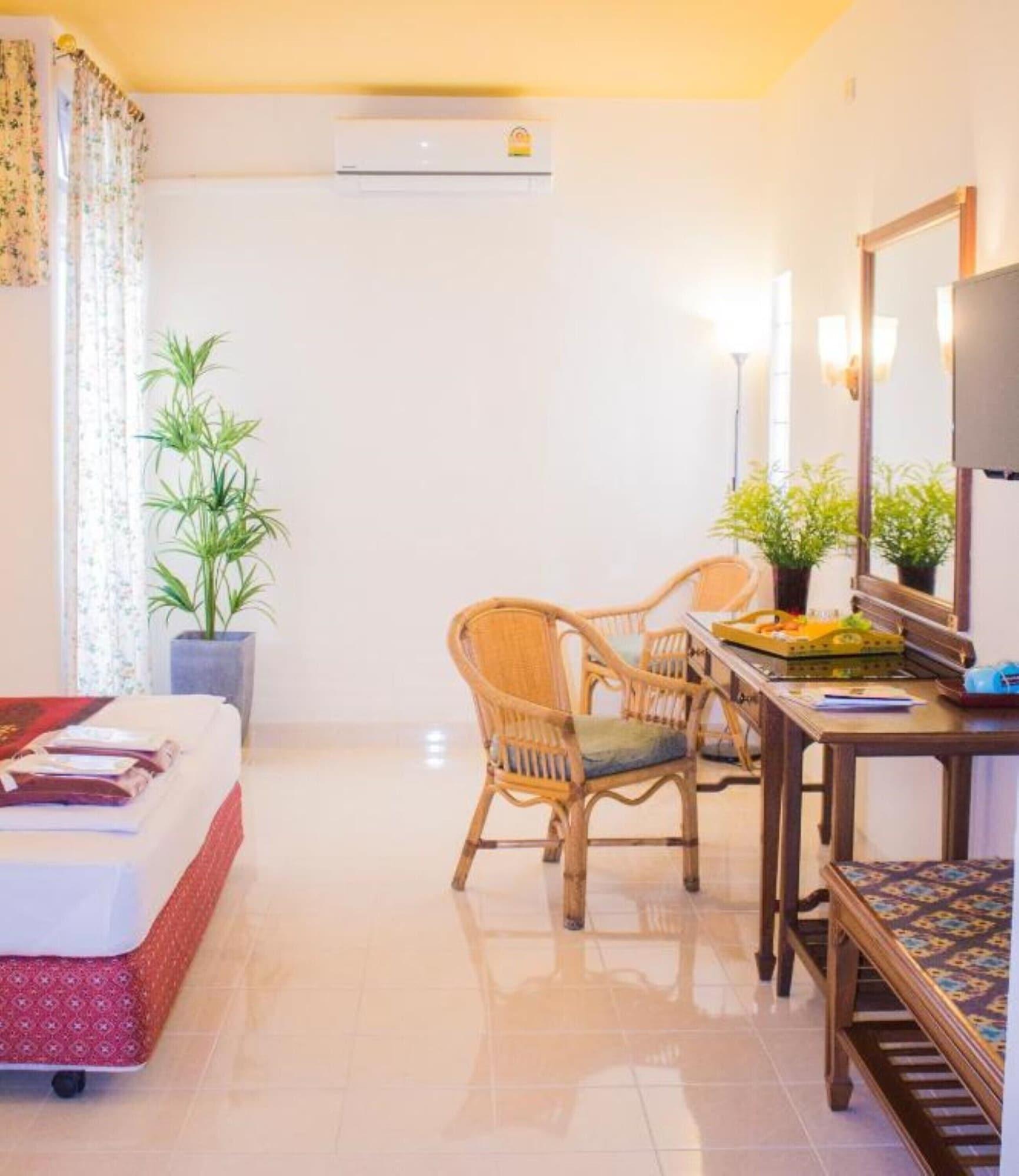 People Place Boutique In Town Hotel - Sha Extra Plus Chiang Mai Exterior foto